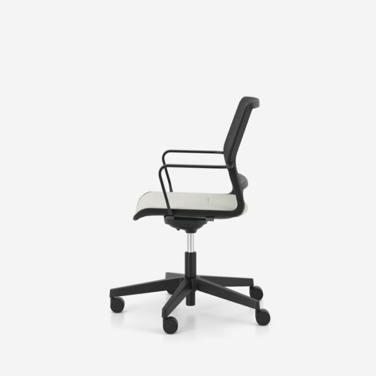 xilium-conference-swivel-chair-a-mesh-rn60061000-27916-6