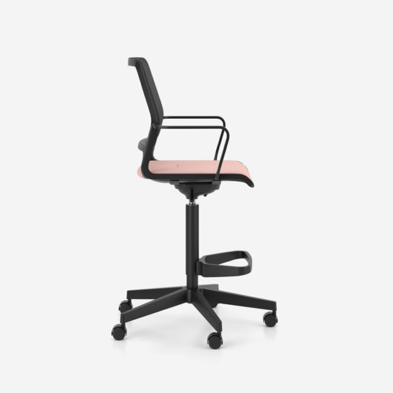 xilium-counter-swivel-chair-a-mesh-tilt2-cse19-ts25000-27915-2