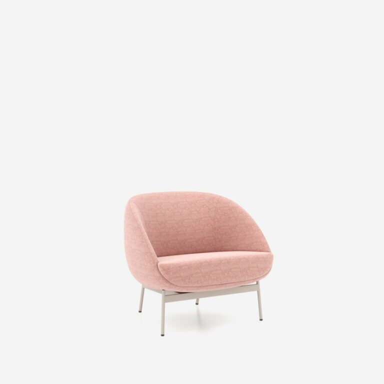 mollen-armchair-nowy-styl-arrangement-0240551