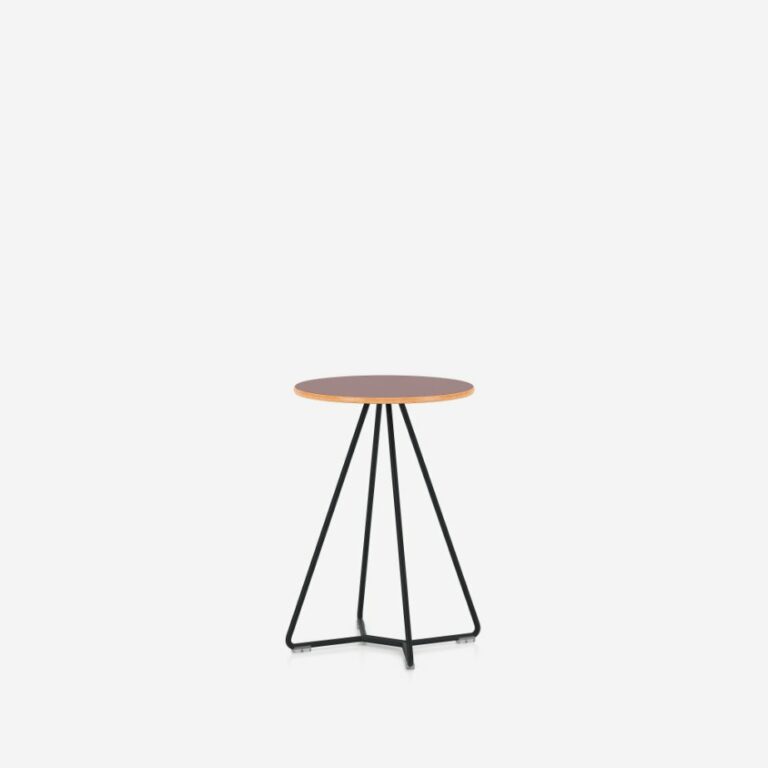 01-tilkka-table000-33012-3