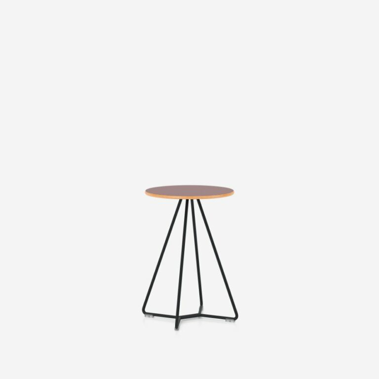 01-tilkka-table000-33015-5