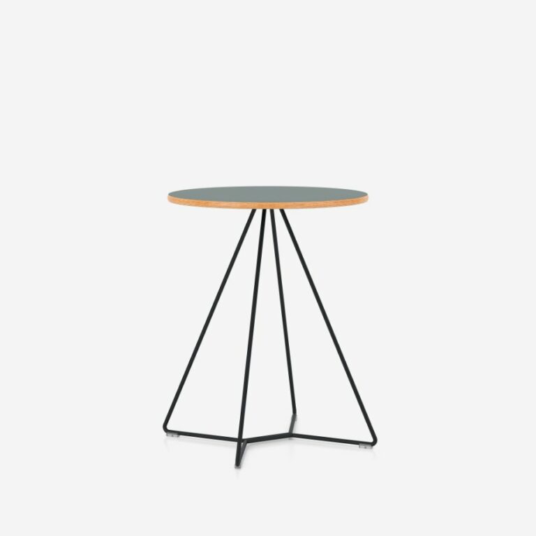 tilkka-vapaa-nowy-styl-arrangement-02-28447